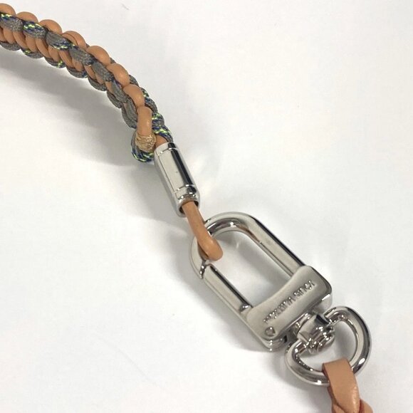 LOUIS VUITTON MP2140 Monogram Titanium Logo big Padlock Key Whistle Necklace - Picture 7 of 13